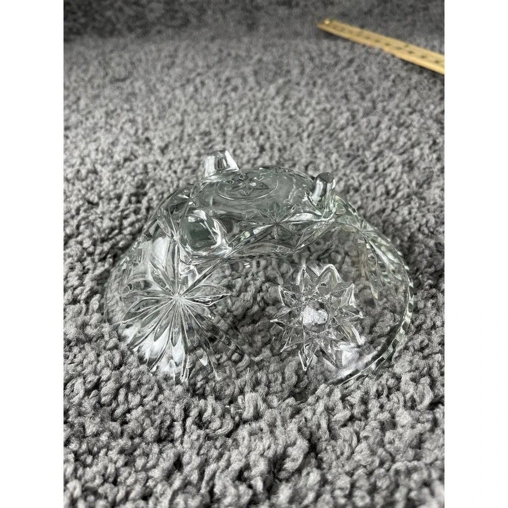 Unbranded Nut Bowl Unisex Clear Excellent Pressed Glass Starburst Pinwheel 5.5